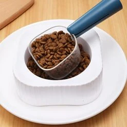 4pcs Pet Food Scooper With Fashionable Food Shovel Handle And Comfortable Grip Handle Multi-Function Long Handle Pet Scoop Suitable For Dogs Cats And Other Pets