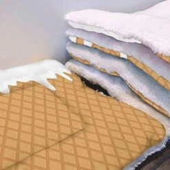 GENERIC Yellow Machine Washable Warm Mattress For Dogs And Cats Breakfast Food Cartoon Like Image Mat Double Layer Washable For Dog Bed, Couch, Sofa, Car Fast Food Dessert 25" X 35"