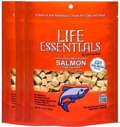 LIFE ESSENTIALS BY CAT-MAN-DOO All Natural Freeze Dried Wild Alaskan Salmon Treats For Cats & Dogs - Single Ingredient No Grain Snack With No Additives Or Preservatives, 5 Ounce Bag -Zoo Shop 51Ba3WGWgL. AC