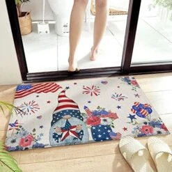 Pet Valentine's Day Decorative Doormat 18"x30", Non Slip Non Shedding Absorbent Indoor Area Rug, Washable Thick Plush Door Mat For Front Layered Kitchen Bathroom, Dog Footprints Love Heart Sweet Words -Zoo Shop 51CroZPAWL. AC