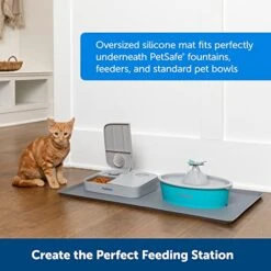 PetSafe Fountain And Feeder Mat, For Dogs And Cats, Silicone Food And Water Placemat, 26 In X 16 In, Waterproof, Dishwasher Safe, Pet Food Mat With Lip -Zoo Shop 51JubloM4YL