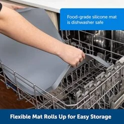 PetSafe Fountain And Feeder Mat, For Dogs And Cats, Silicone Food And Water Placemat, 26 In X 16 In, Waterproof, Dishwasher Safe, Pet Food Mat With Lip -Zoo Shop 51S416utc1L