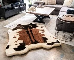 PAW BRANDS Puprug Faux Cowhide Memory Foam Orthopedic Dog Bed, Premium Memory Foam Base With Ultra-Soft Faux Fur Cover, Water-Resistant Liner, Easy To Clean (Brown And White) -Zoo Shop 51c03YVHOQL